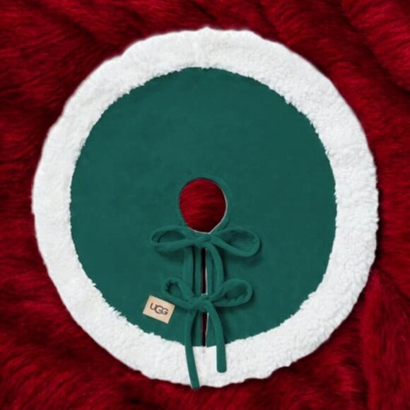 UGG Bliss Mini Tree Skirt Dark Green 22 Inch Round New - Picture 1 of 6